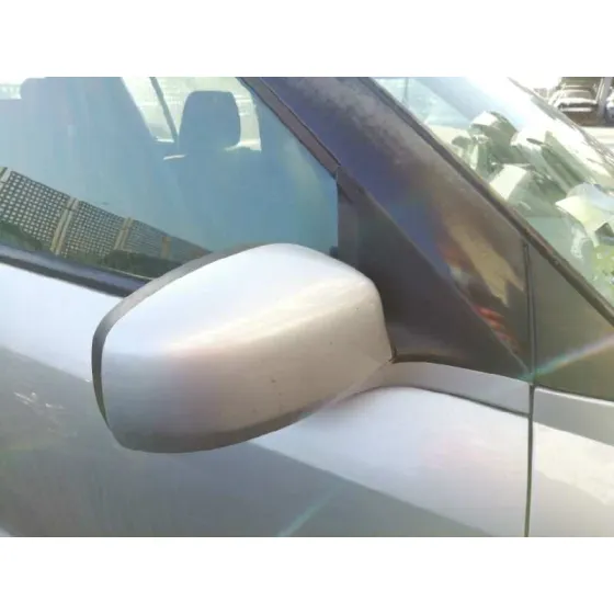 SUZUKI SWIFT BERLINA (MZ) '2005 1.3 16V CAT GRIS PLATA