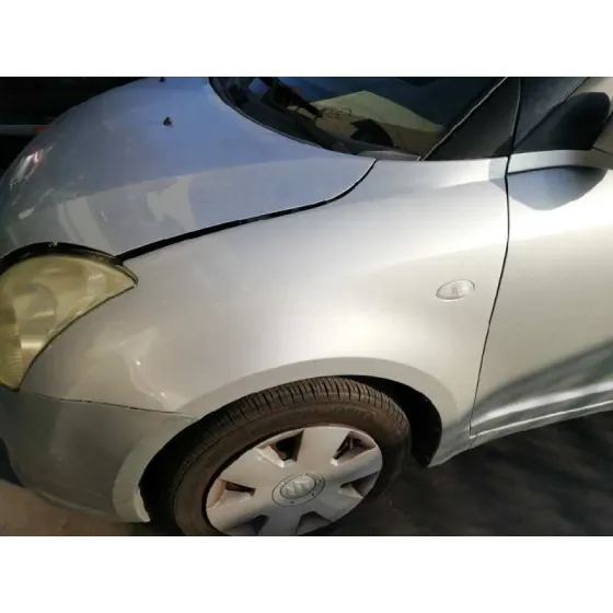 SUZUKI SWIFT BERLINA (MZ) '2005 1.3 16V CAT GRIS PLATA