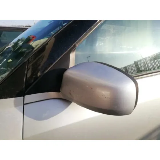 SUZUKI SWIFT BERLINA (MZ) '2005 1.3 16V CAT GRIS PLATA