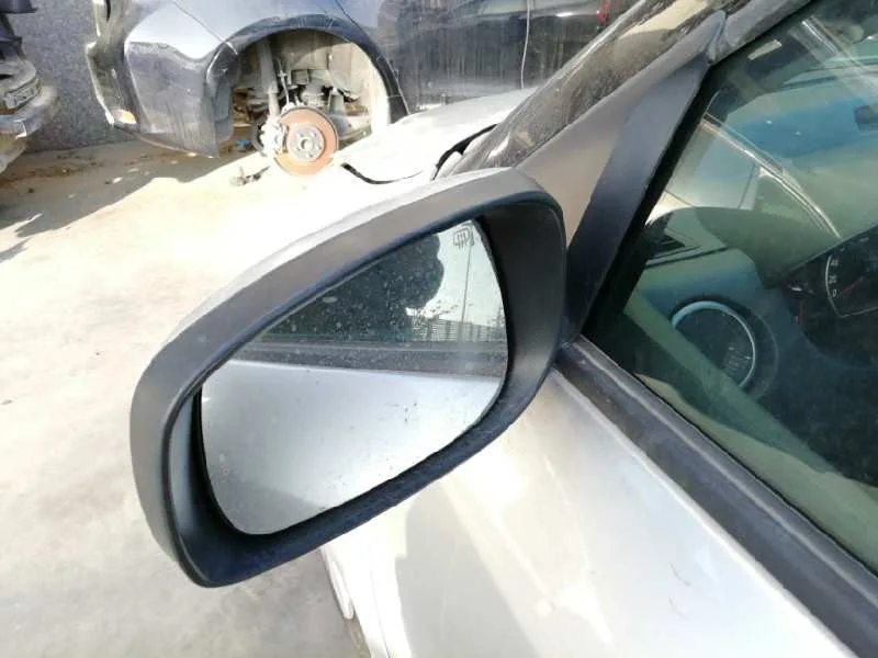 SUZUKI SWIFT BERLINA (MZ) '2005 1.3 16V CAT GRIS PLATA