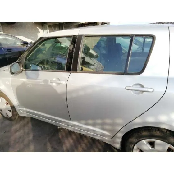 SUZUKI SWIFT BERLINA (MZ) '2005 1.3 16V CAT GRIS PLATA