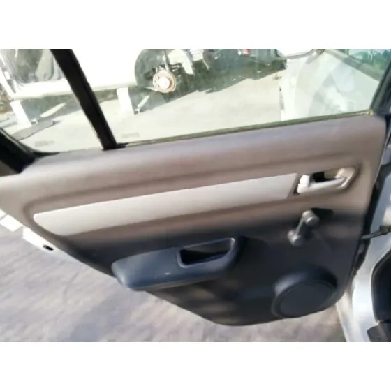SUZUKI SWIFT BERLINA (MZ) '2005 1.3 16V CAT GRIS PLATA