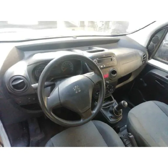PEUGEOT BIPPER '2014 BASICO BLANCA