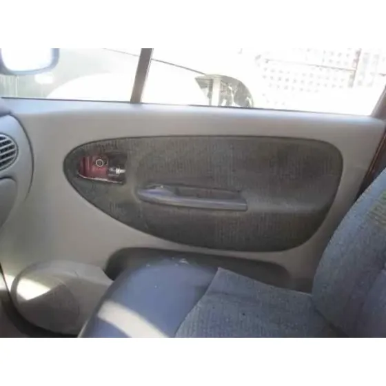 RENAULT SCENIC (JA..) '2001 1.9 DCI AUTHENTIQUE ROJO