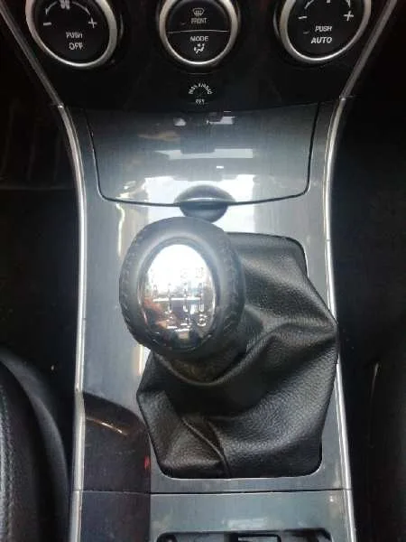 MAZDA 6 BERLINA (GG) MAZDA 6 BERLINA (GG) '2007 2.0 CRTD 143 ACTIVE (5-PTAS.) GRIS 2006