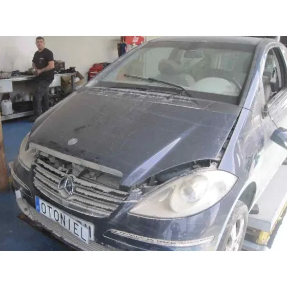 MERCEDES CLASE A (W169) '2005 A 180 CDI EXCLUSIVE EDITION (169.007) AZUL