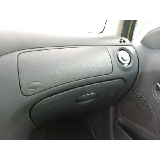 CITROEN C3 '2004 1.4 SX PLUS VERDE PISTACHO