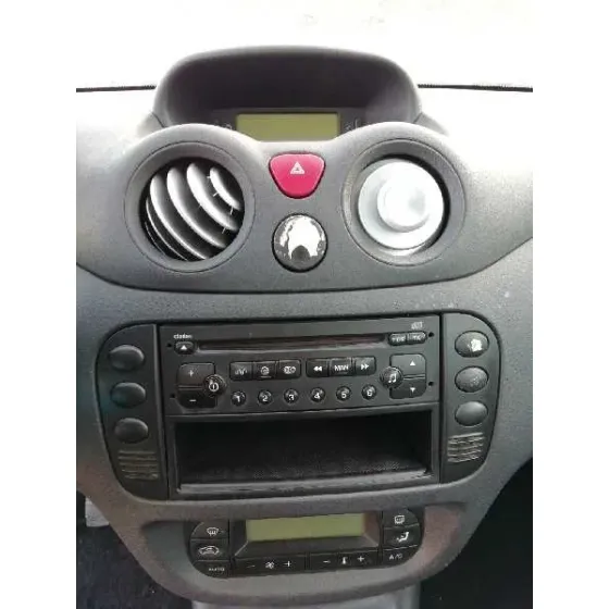 CITROEN C3 '2004 1.4 SX PLUS VERDE PISTACHO
