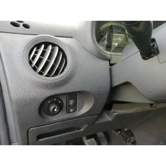 CITROEN C3 '2004 1.4 SX PLUS VERDE PISTACHO