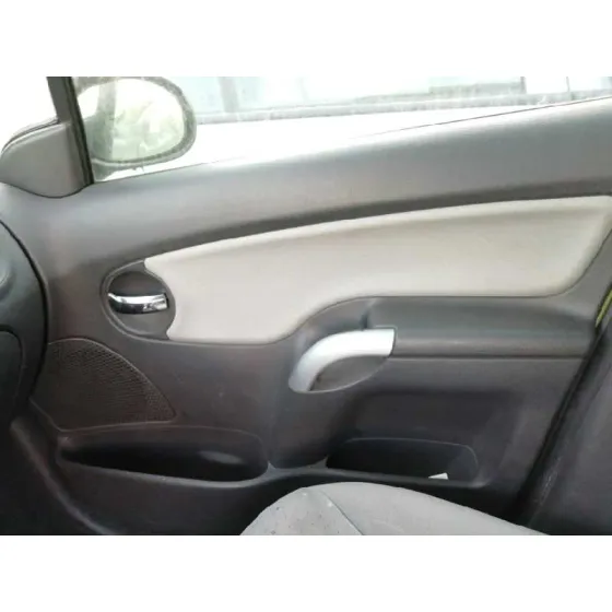 CITROEN C3 '2004 1.4 SX PLUS VERDE PISTACHO