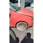 FIAT PUNTO BERLINA (188) FIAT PUNTO BERLINA (188) '2001 1.2 8V ROJO 1999