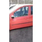 FIAT PUNTO BERLINA (188) FIAT PUNTO BERLINA (188) '2001 1.2 8V ROJO 1999