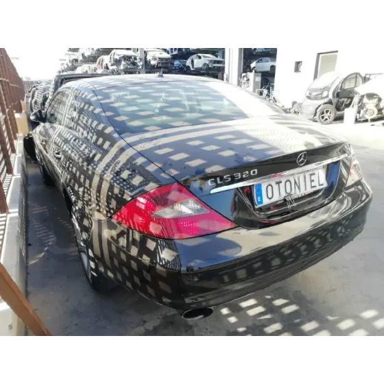 MERCEDES CLASE CLS (W219) '2007 320 CDI (219.322) NEGRO