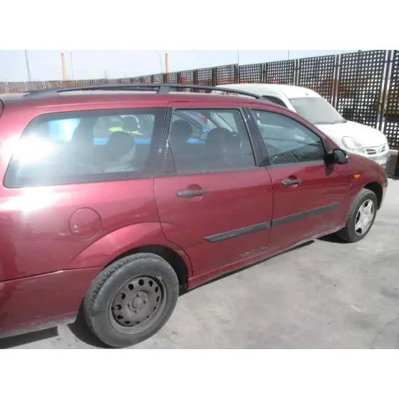 FORD FOCUS TURNIER (CAK) '2004 GHIA GRANATE