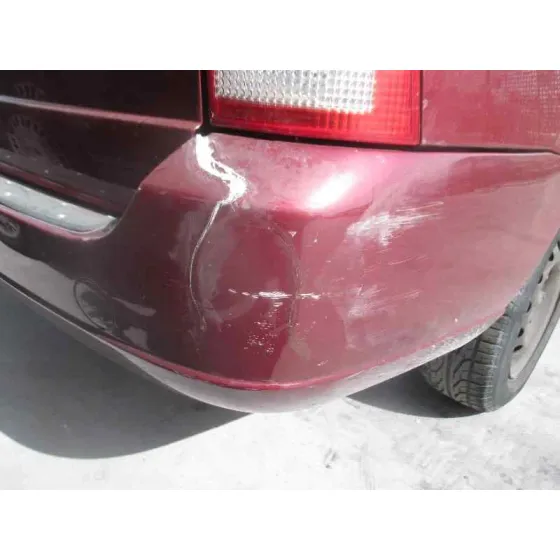 FORD FOCUS TURNIER (CAK) '2004 GHIA GRANATE