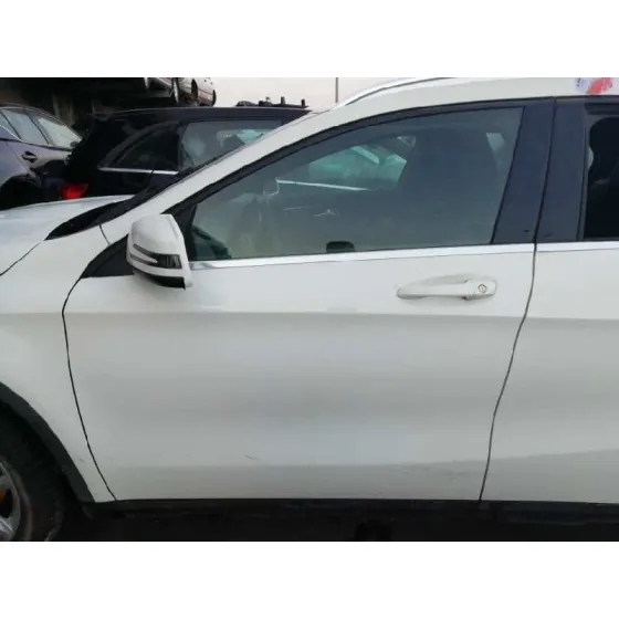 MERCEDES CLASE GLA (W156) '2014 2.1 CDI CAT BLANCO