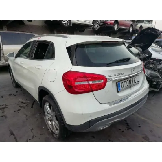 MERCEDES CLASE GLA (W156) '2014 2.1 CDI CAT BLANCO