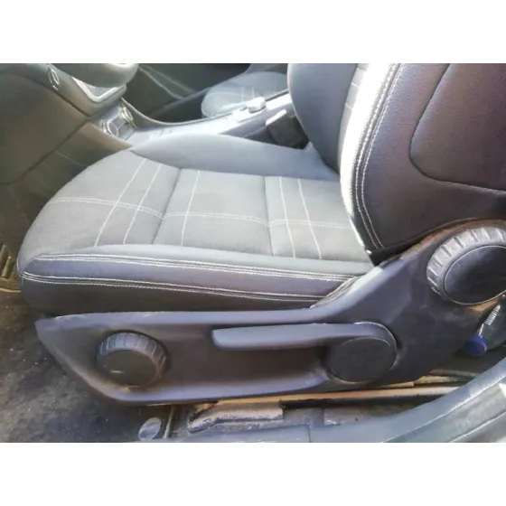 MERCEDES CLASE GLA (W156) '2014 2.1 CDI CAT BLANCO
