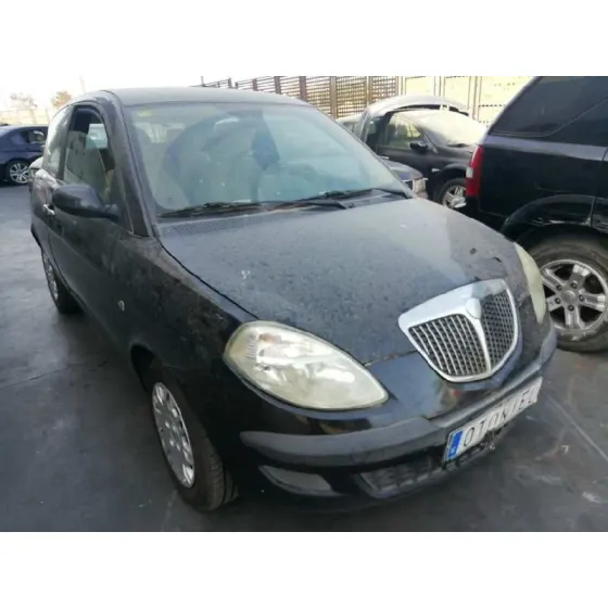LANCIA YPSILON (101) '2005 1.4 16V ORO NEGRO