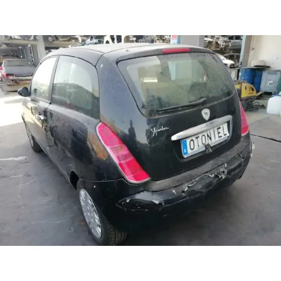LANCIA YPSILON (101) '2005 1.4 16V ORO NEGRO