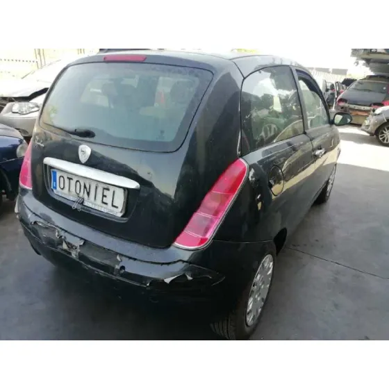 LANCIA YPSILON (101) '2005 1.4 16V ORO NEGRO