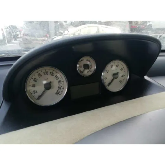 LANCIA YPSILON (101) '2005 1.4 16V ORO NEGRO