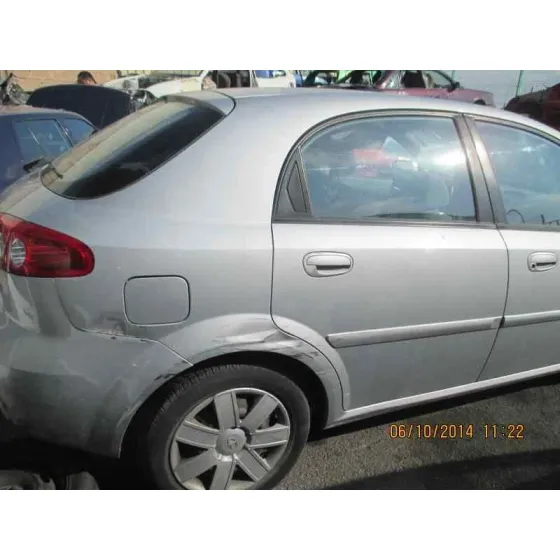 DAEWOO LACETTI '2004 CDX GRIS