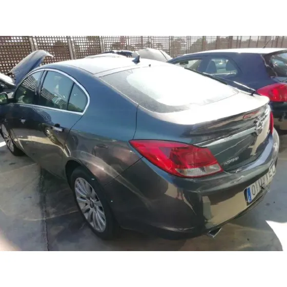 OPEL INSIGNIA BERLINA '2009 COSMO GRIS