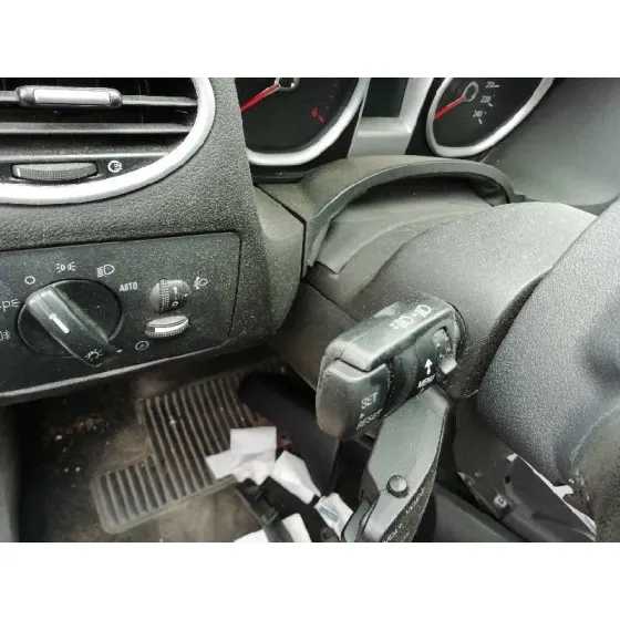 FORD FOCUS LIM. (CB4) '2009 2.0 TDCI CAT AZUL