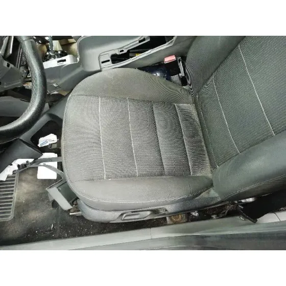 FORD FOCUS LIM. (CB4) '2009 2.0 TDCI CAT AZUL