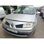 RENAULT MEGANE II BERLINA 5P RENAULT MEGANE II BERLINA 5P '2006 AUTHENTIQUE GRIS 2005