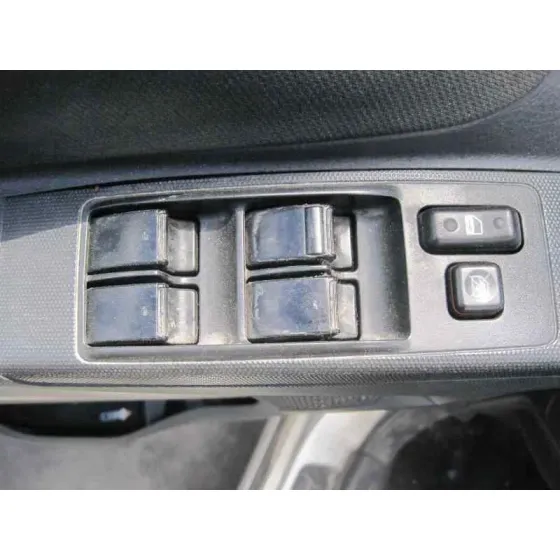TOYOTA COROLLA VERSO (R1) '2004 1.8 LUNA GRIS