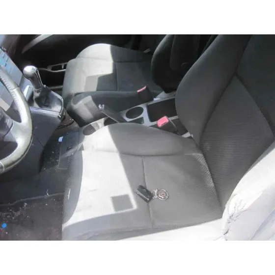 TOYOTA COROLLA VERSO (R1) '2004 1.8 LUNA GRIS