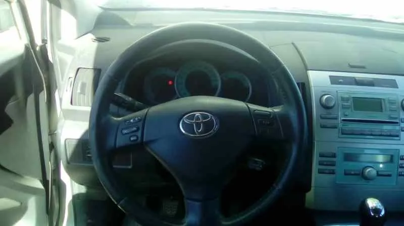TOYOTA COROLLA VERSO (R1) '2004 1.8 LUNA GRIS