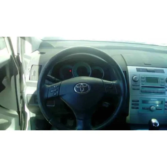TOYOTA COROLLA VERSO (R1) '2004 1.8 LUNA GRIS