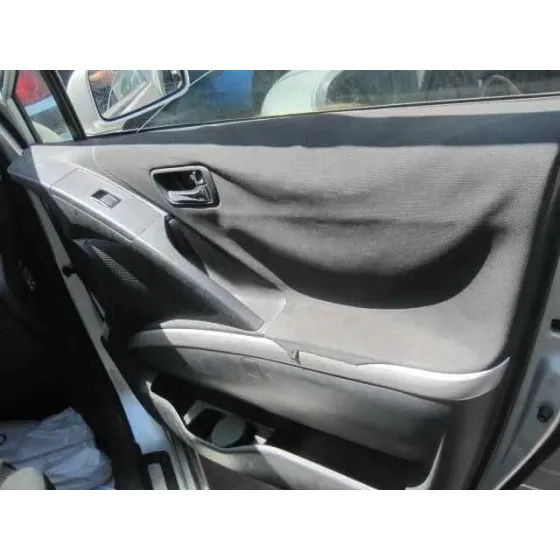 TOYOTA COROLLA VERSO (R1) '2006 2.2 D-4D LUNA GRIS
