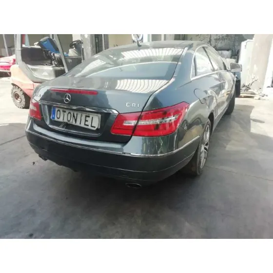 MERCEDES CLASE CLK (W207) COUPE '2010 350 CDI BLUEEFFICIENCY (207.322) GRIS