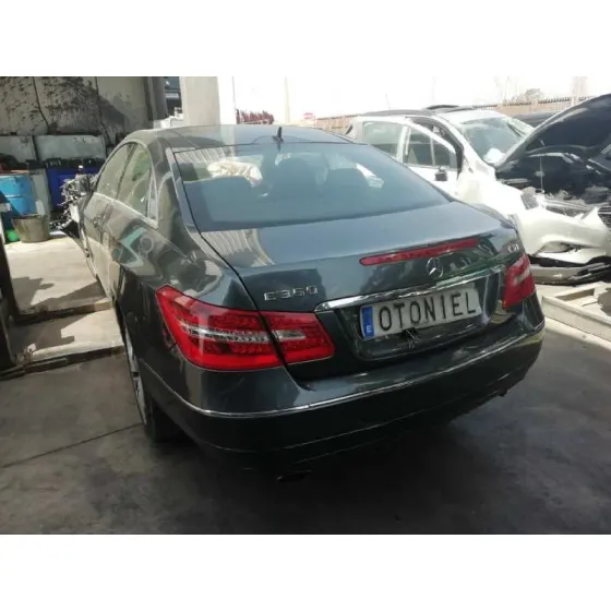 MERCEDES CLASE CLK (W207) COUPE '2010 350 CDI BLUEEFFICIENCY (207.322) GRIS