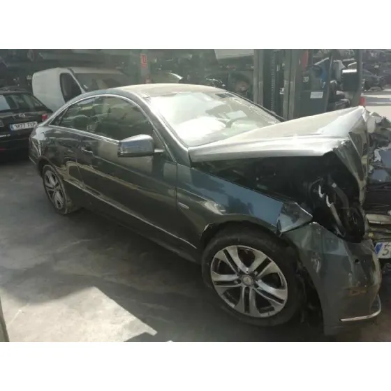 MERCEDES CLASE CLK (W207) COUPE '2010 350 CDI BLUEEFFICIENCY (207.322) GRIS