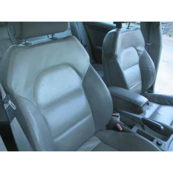 AUDI A4 BERLINA (8E) '2005 2.5 V6 24V TDI GRIS OSCURO