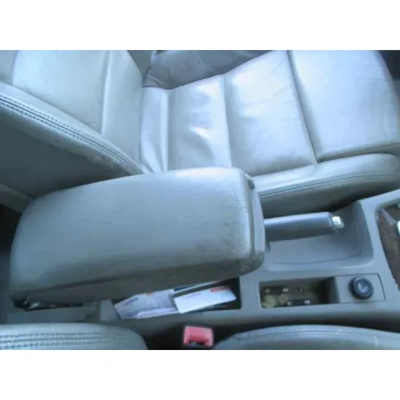 AUDI A4 BERLINA (8E) '2005 2.5 V6 24V TDI GRIS OSCURO
