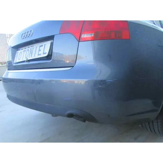 AUDI A4 BERLINA (8E) '2005 2.5 V6 24V TDI GRIS OSCURO
