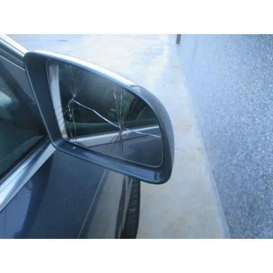AUDI A4 BERLINA (8E) '2005 2.5 V6 24V TDI GRIS OSCURO