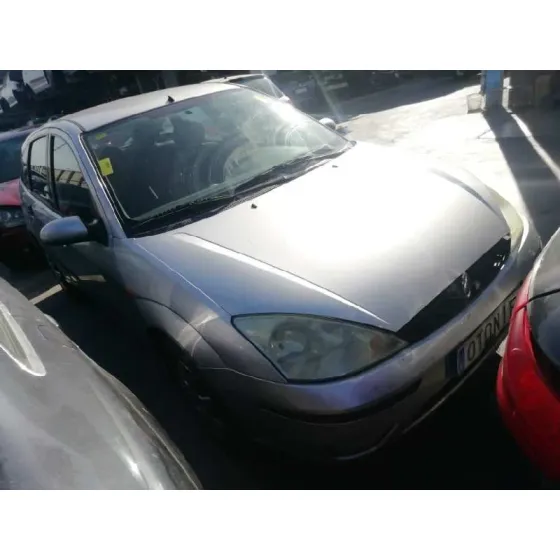 FORD FOCUS BERLINA (CAK) '2003 AMBIENTE GRIS