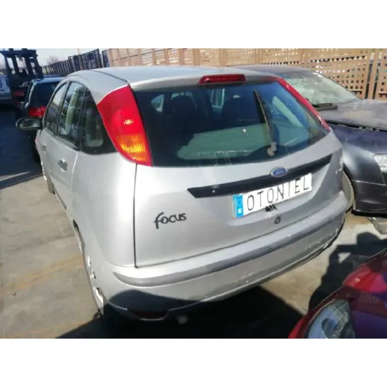 FORD FOCUS BERLINA (CAK) '2003 AMBIENTE GRIS