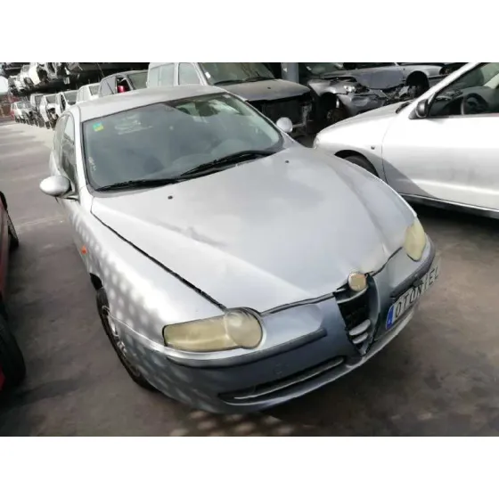 ALFA ROMEO 147 (190) '2003 1.6 T.SPARK ECO DISTINCTIVE GRIS PLATA