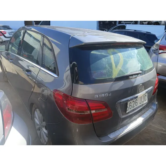 MOTOR 607951. CAMBIO MANUAL 6V