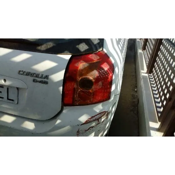 TOYOTA COROLLA (E12) '2006 2.0 D-CAT BLANCO