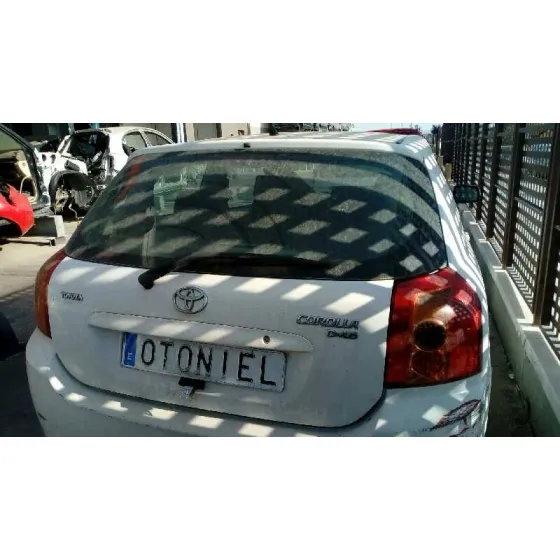 TOYOTA COROLLA (E12) '2006 2.0 D-CAT BLANCO