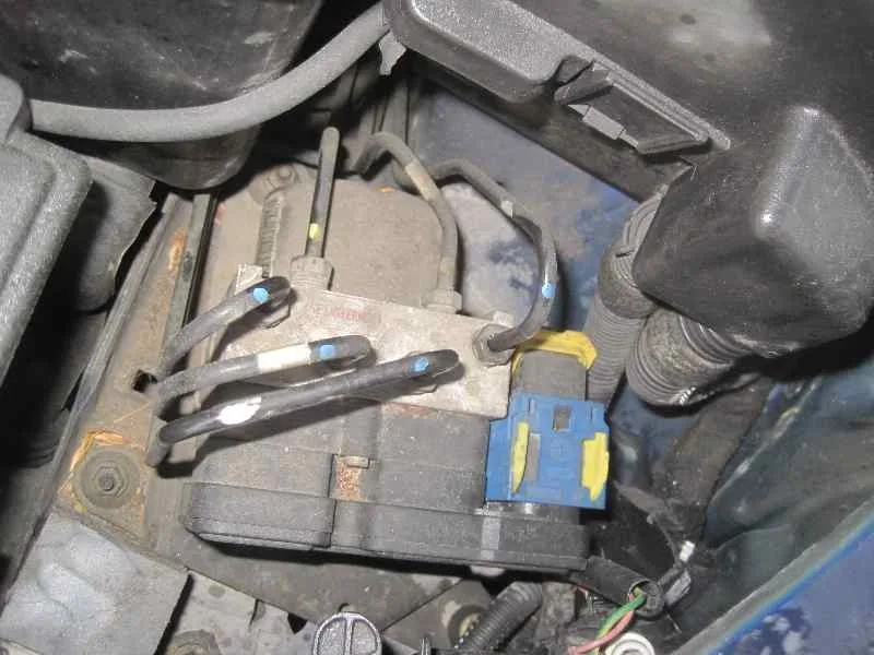 PEUGEOT 206 BERLINA '2002 XS AZUL